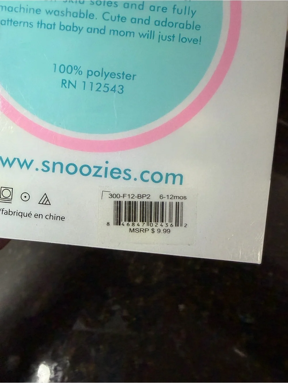 BABY SNOOZIES NIB Cozy Star Print Plush Baby Slippers- 6-12 months